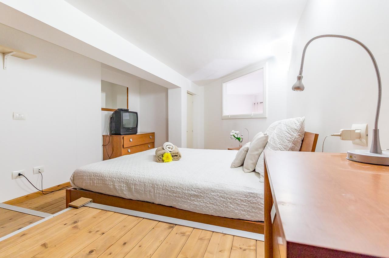 Alessia'S Flat- Portello 3 Milan Exterior photo